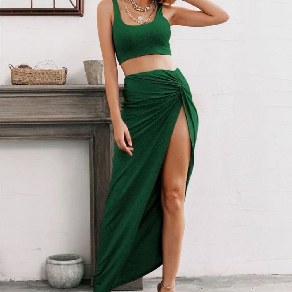 Crop Tank and Twist Front Skirt Set